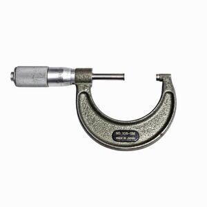 Mitutoyo 103-136  1-2" Outside Micrometer Carbide Tipped, .0001 Graduation
